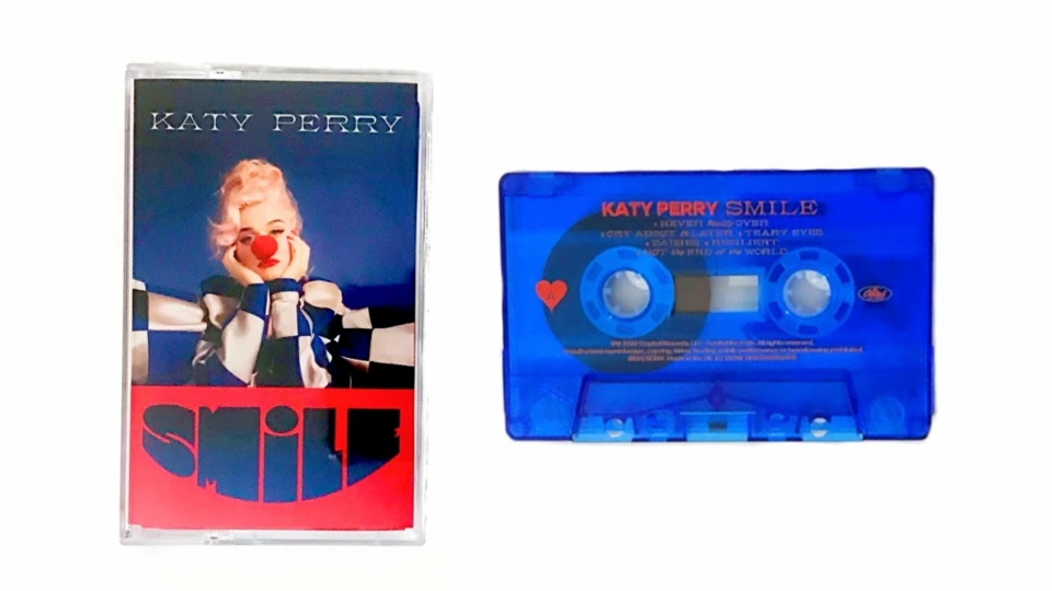 Katy Perry – Smile MC (Transparent Blue Cassette)