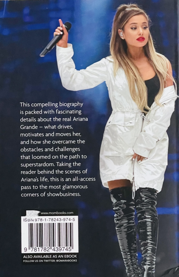 Knyga - Ariana: The Biography